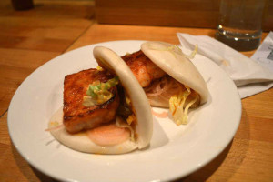 Photo of shrimp buns.