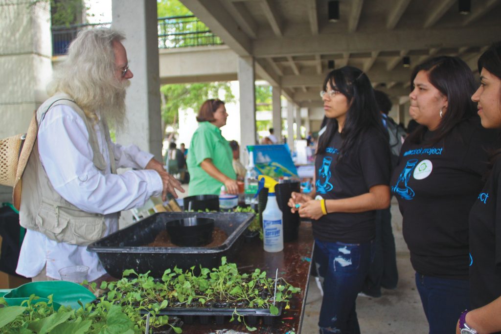 Students at a demonstration at Kendall Green Fair.