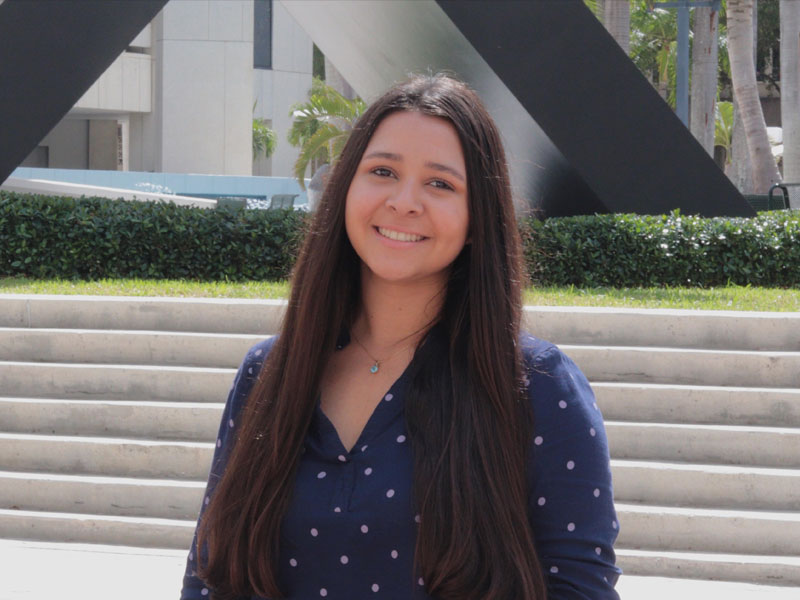 Photo of Maria Bravo, who is a Posse scholar.