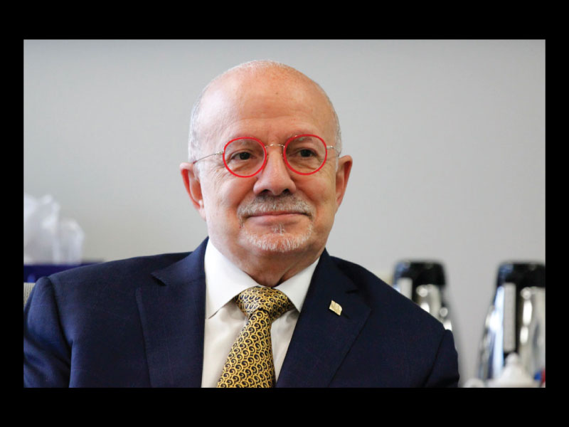 Photo of Eduardo J. Padron.