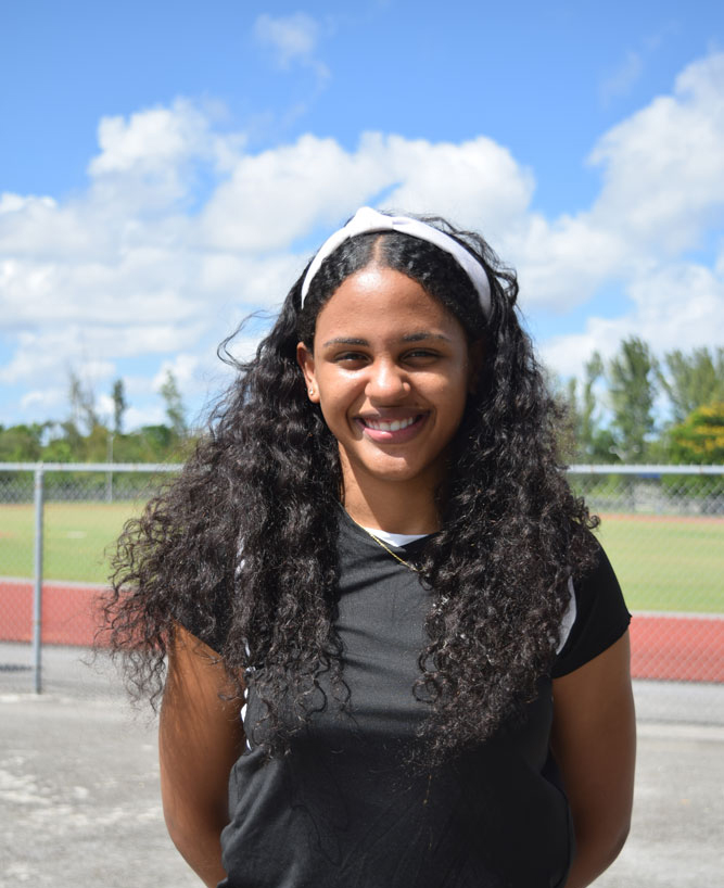 Photo of Camila De La Rosa.