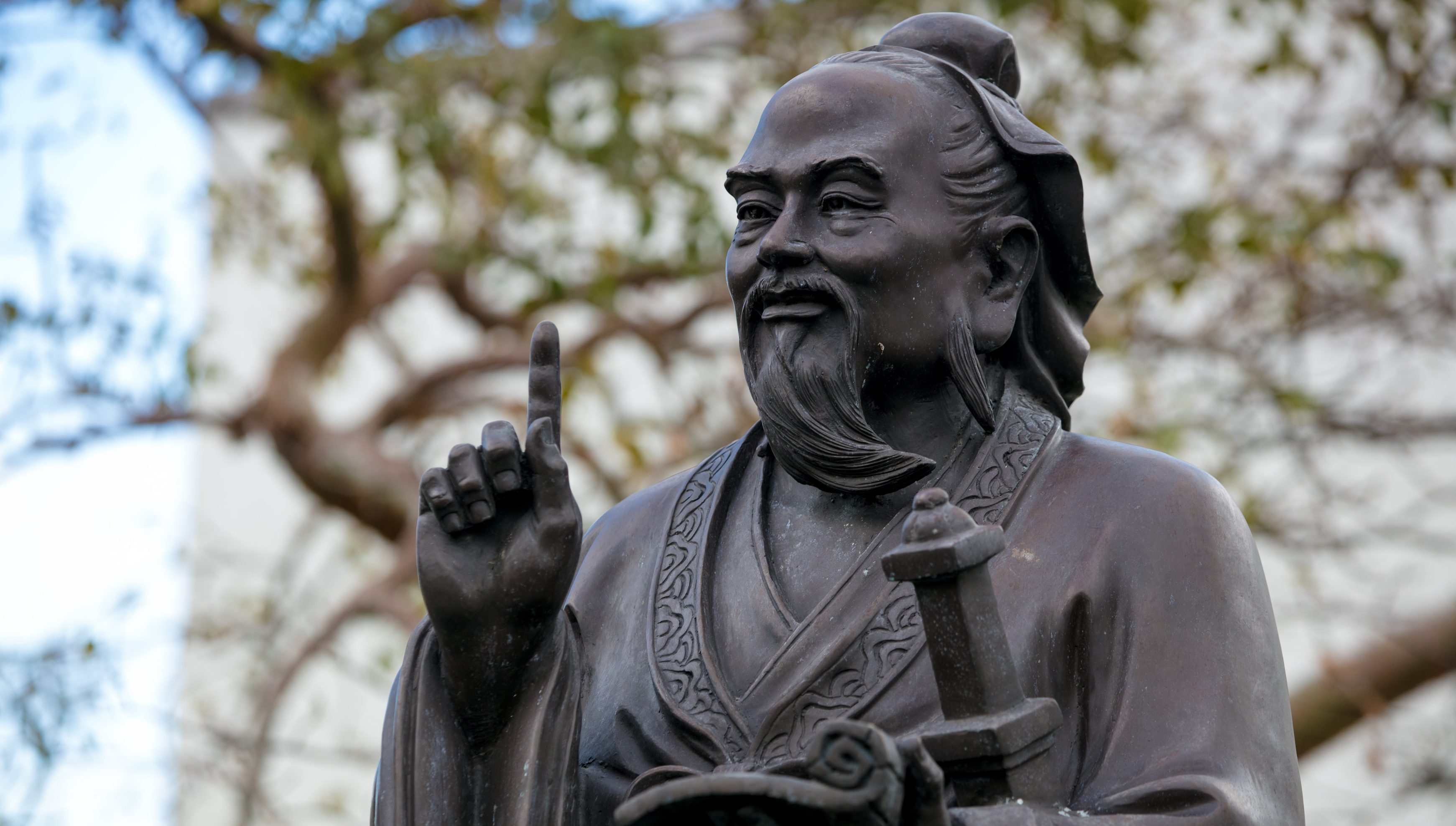 Statue donated by the Confucius Institute.