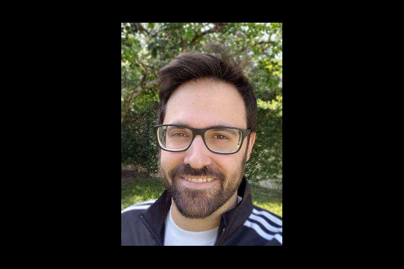 Jarod Rosello will give a free comic book making workshop.