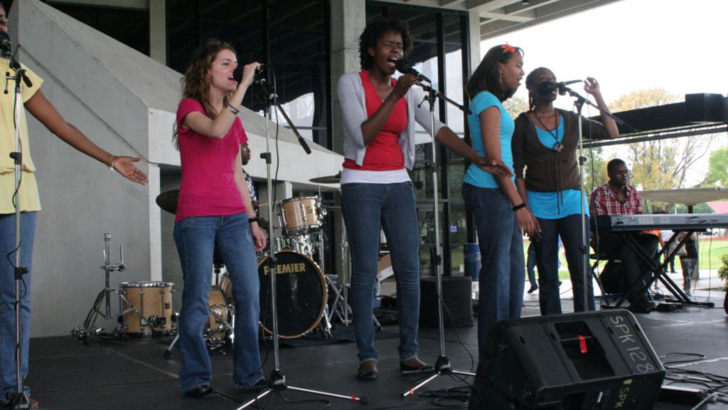 Students singing.