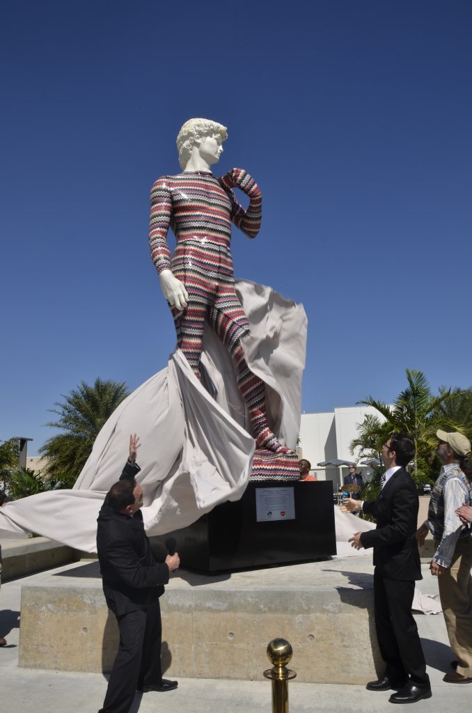 Statue "Classic Movement" unveiled at North Campus.