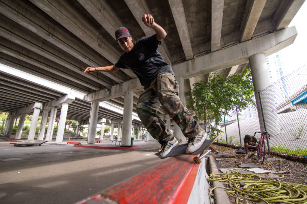 Ariel Alvarado skating on rails.