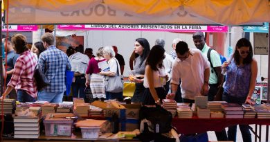 People at the Miami Book Fair.