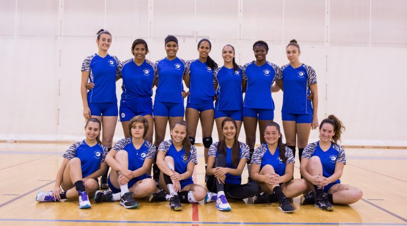 Group photo of the volleyball team.