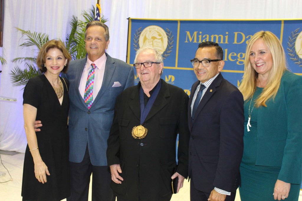 World-renowned chef Juan Mari Arzak received the Presidential Medal from MDC.