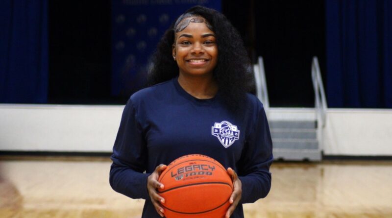 Bynum Leads Lady Sharks In Breakout Season Despite Early Postseason Exit